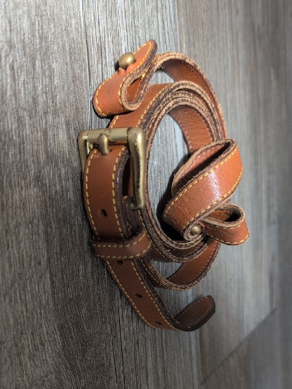 ❤️ Dooney & Bourke Leather Crossbody Saddle Bag in Black and Brown - Picture 7 of 7